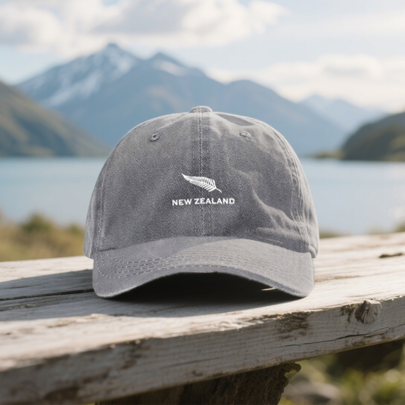 Outdoor Adventure New Zealand - قبعة يونيسكس بتصميم نيوزيلندي مُعتّق للسفر