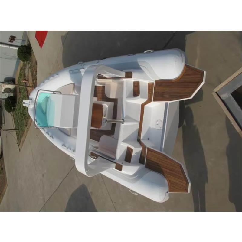 قارب مطاطي سريع بطول 7 أمتار م - مراجعة Outdoor Adventure Hull وسعره